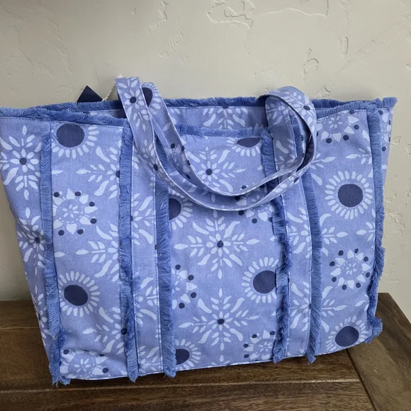 Roller Rabbit x Target Set - Blue Canvas Tote Bag & Floral Vines Beach Towel - Picture 9 of 15